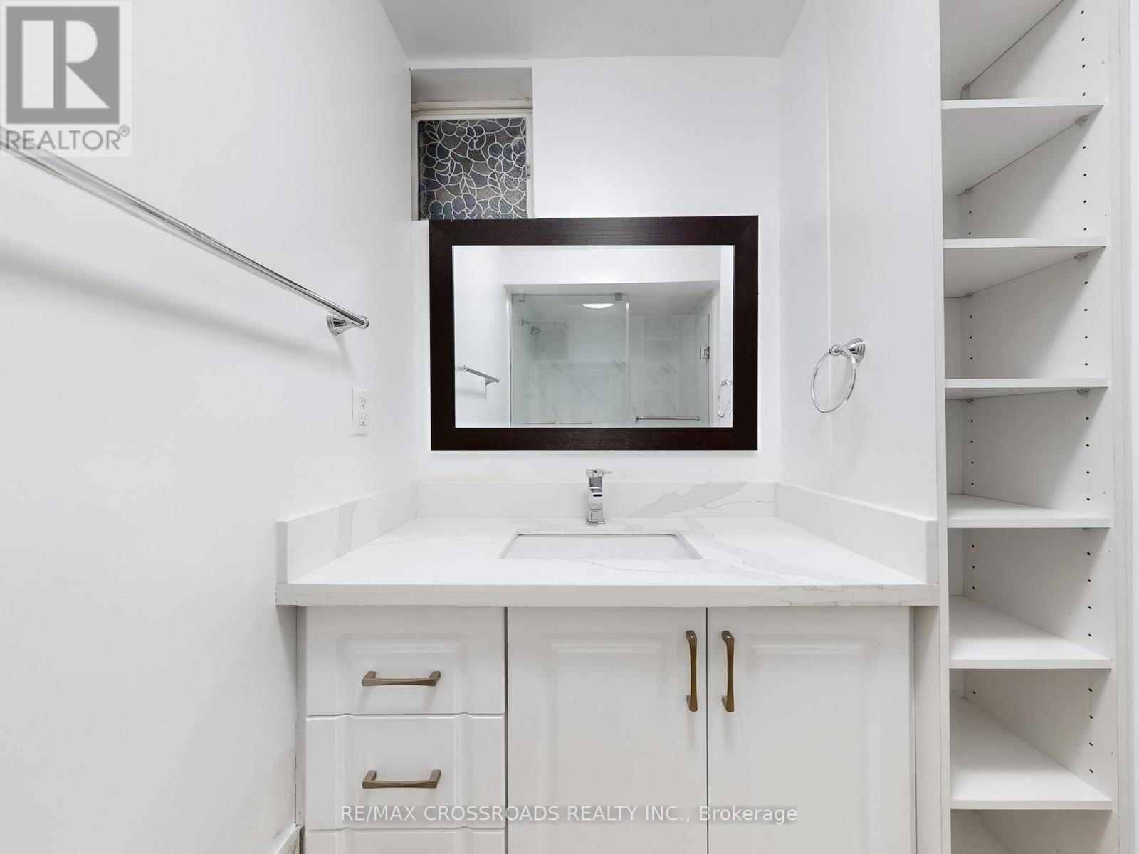 49 King Louis Crescent, Toronto, Ontario  M1T 2X1 - Photo 35 - E12496084