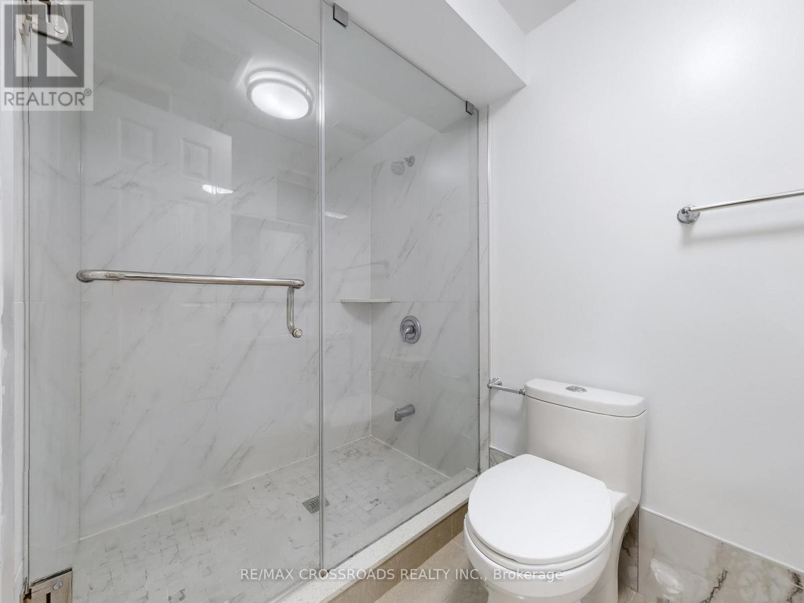 49 King Louis Crescent, Toronto, Ontario  M1T 2X1 - Photo 36 - E12496084