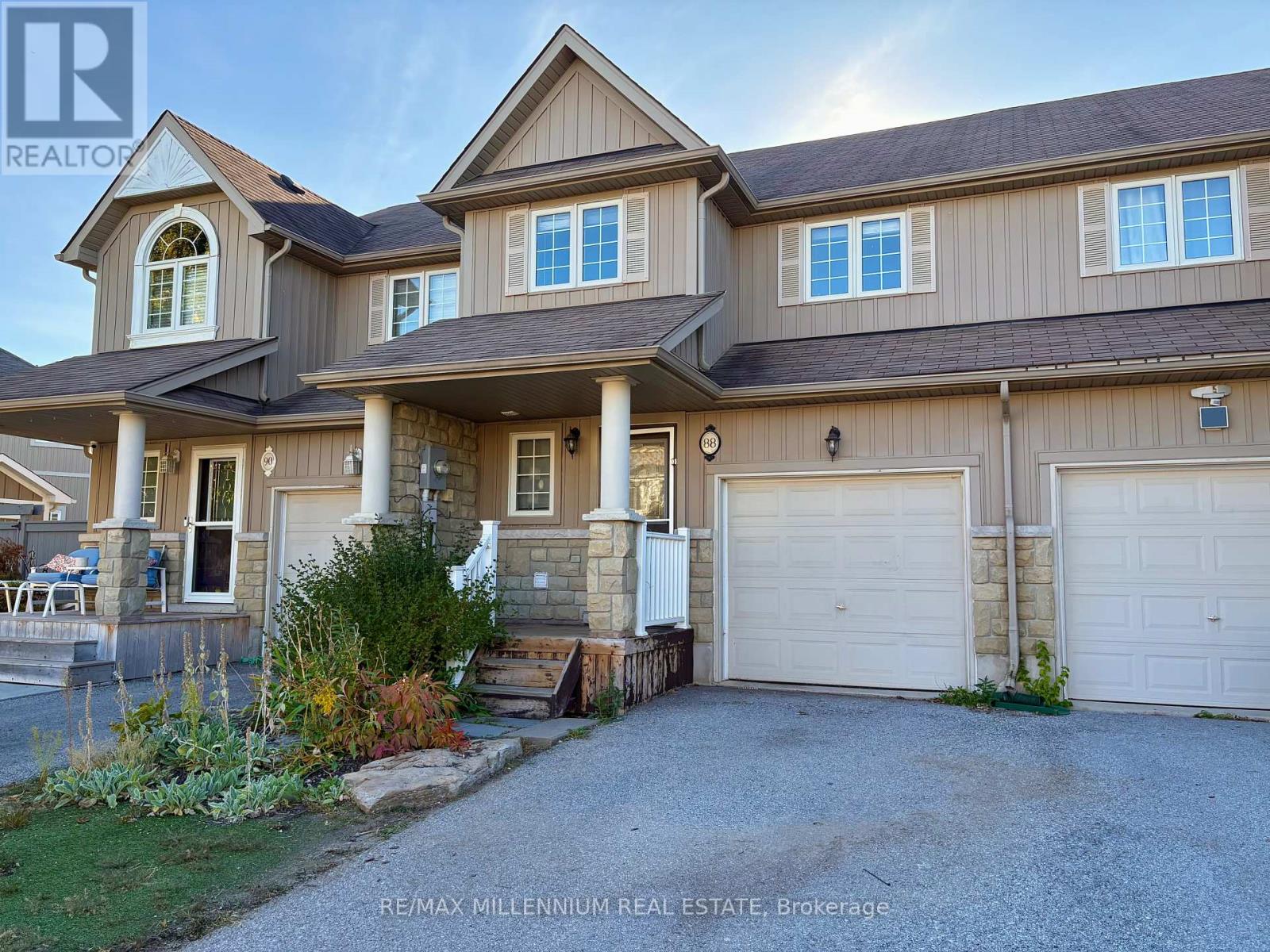 88 Warman Street, New Tecumseth, Ontario  L9R 0C1 - Photo 2 - N12419383