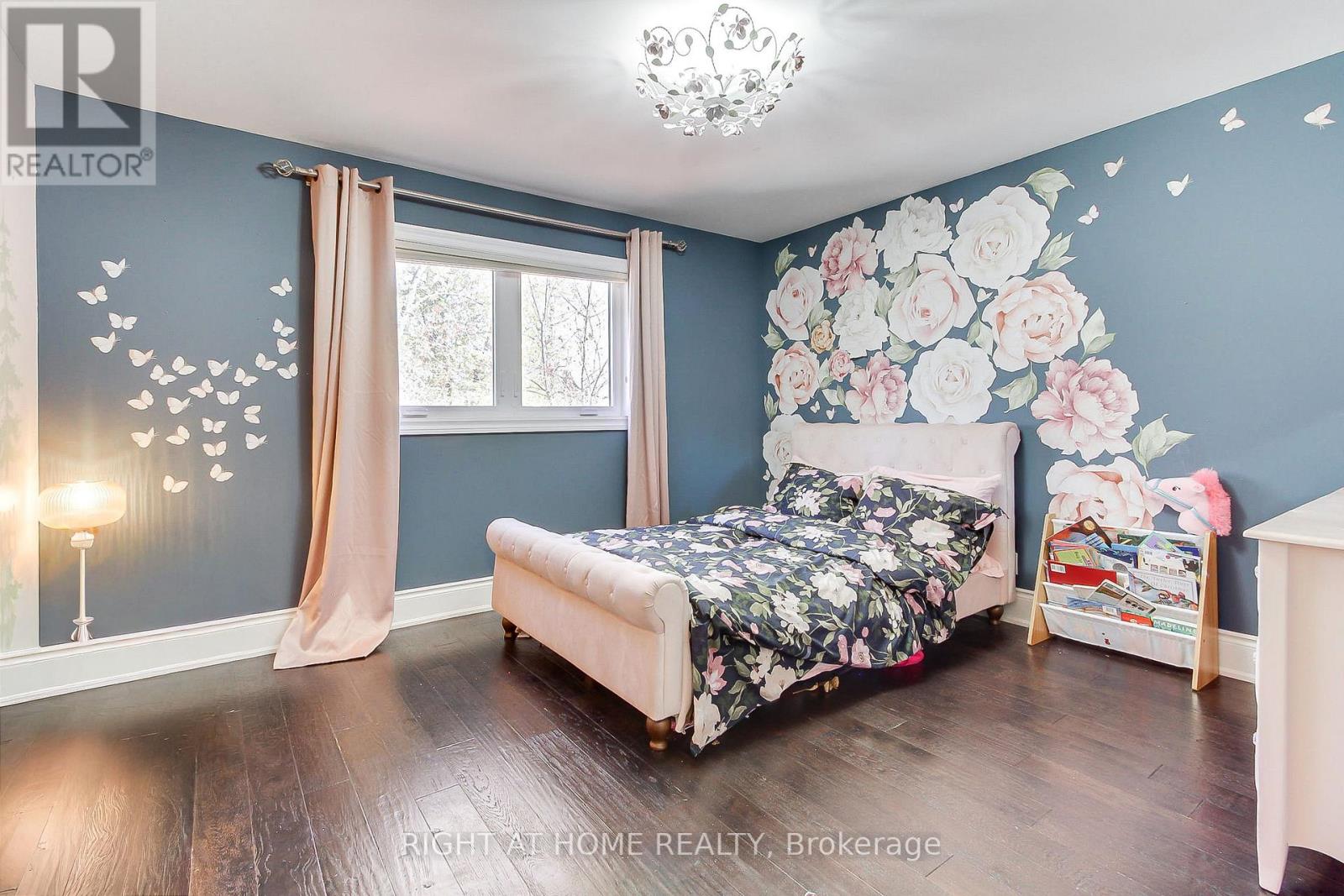 45 Pleasant Avenue, East Gwillimbury, Ontario  L9N 1A2 - Photo 38 - N12494620