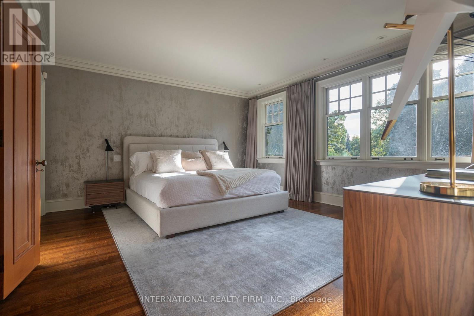 270 Indian Road, Toronto, Ontario  M6R 2X2 - Photo 25 - W12489418