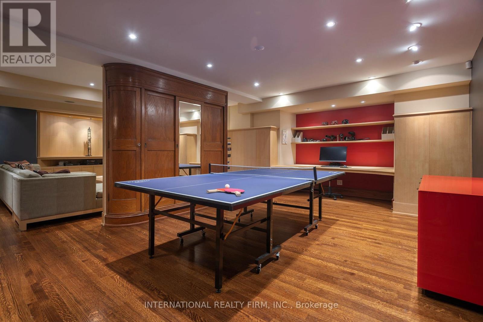 270 Indian Road, Toronto, Ontario  M6R 2X2 - Photo 35 - W12489418