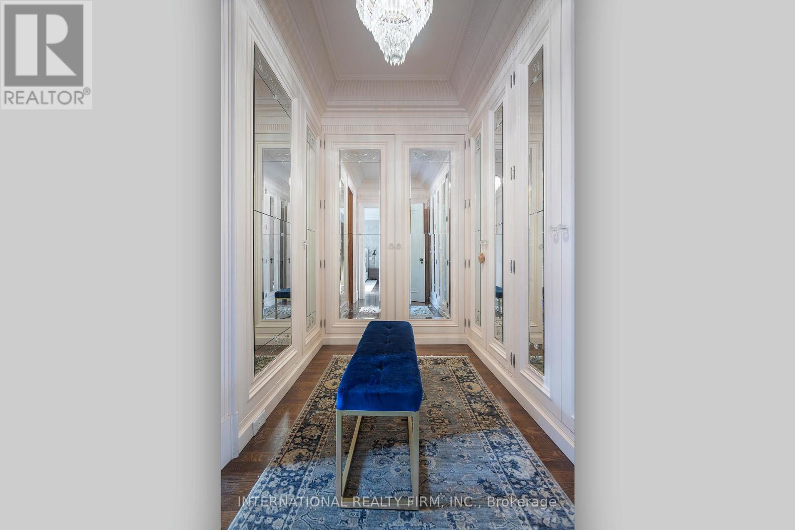 270 Indian Road, Toronto, Ontario  M6R 2X2 - Photo 24 - W12489418