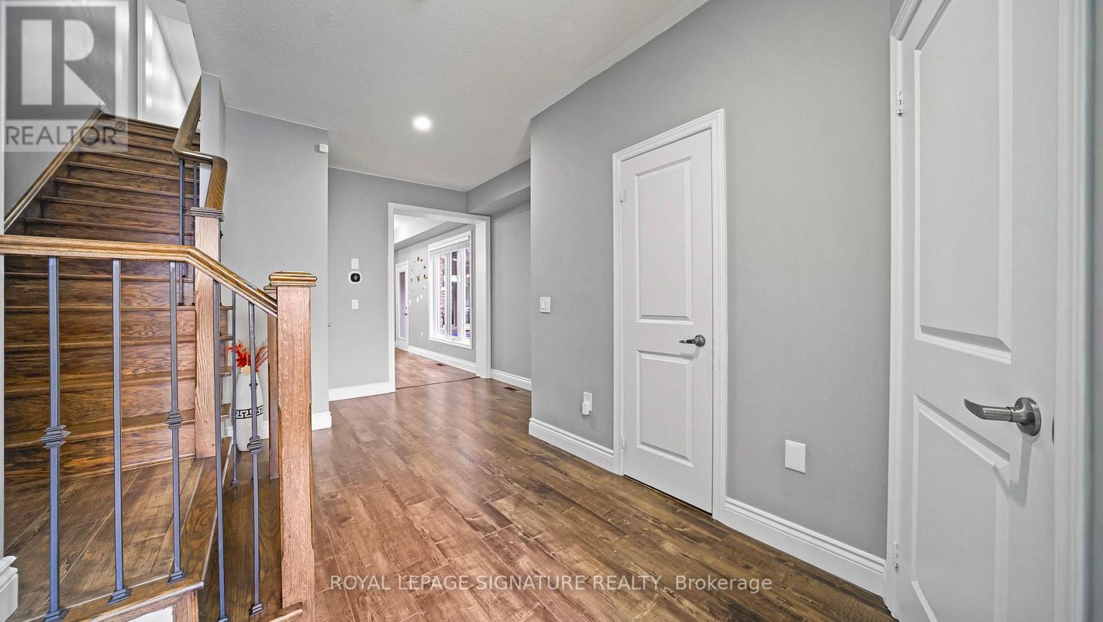 65 Kingsmere Crescent, New Tecumseth, Ontario  L0N 1R0 - Photo 5 - N12495900