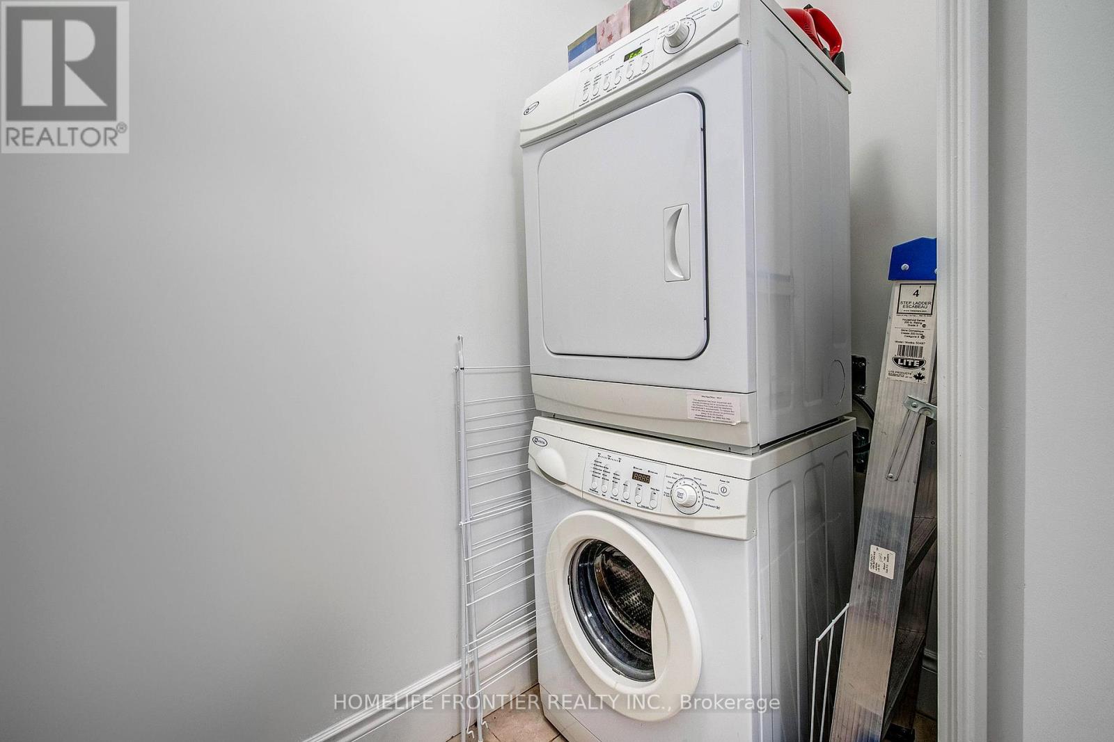 Ph607 - 281 Woodbridge Avenue, Vaughan, Ontario  L4L 0C6 - Photo 14 - N12495908