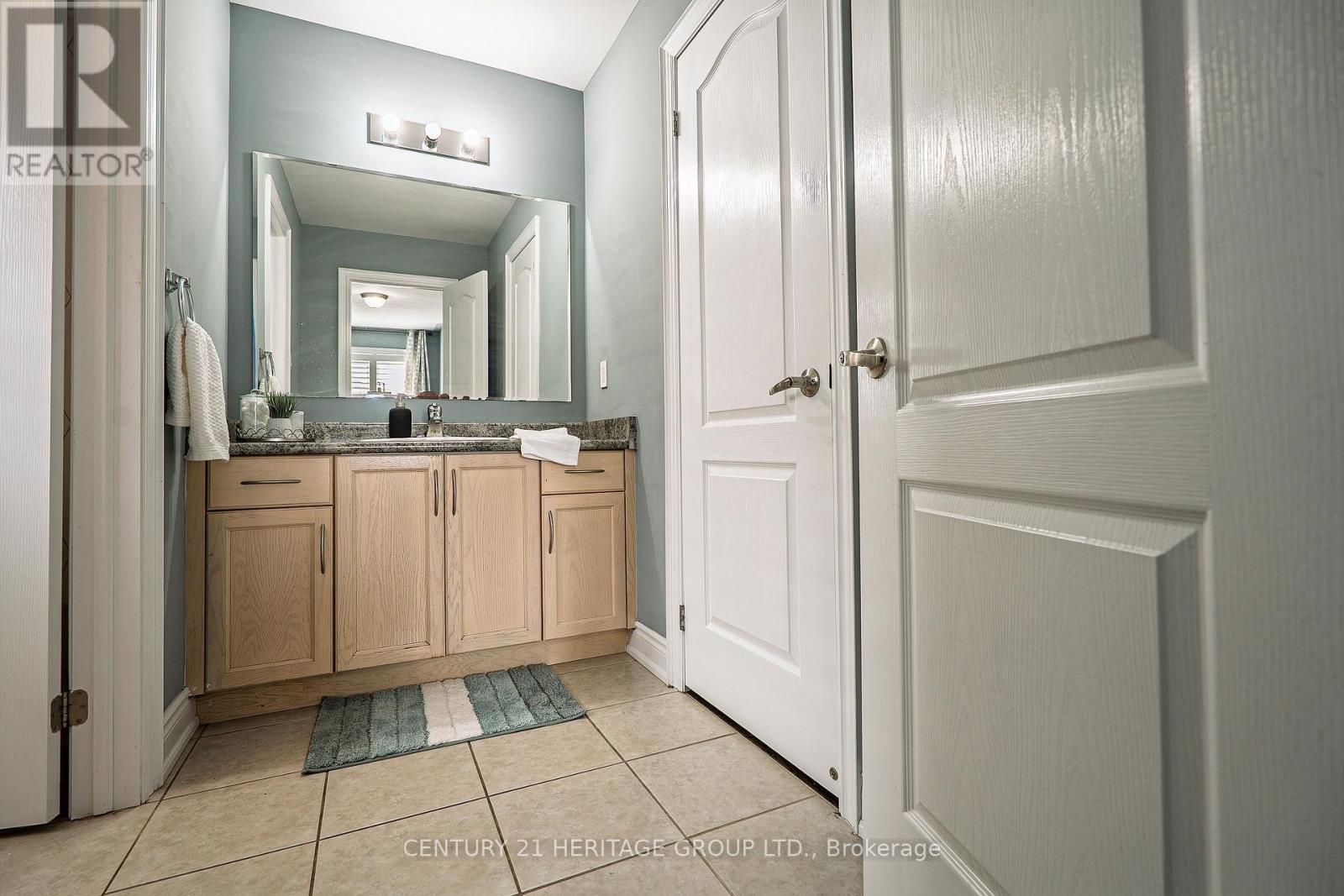 89 Sutherland Avenue, Bradford West Gwillimbury (Bradford), Ontario  L3Z 4H4 - Photo 33 - N12495922