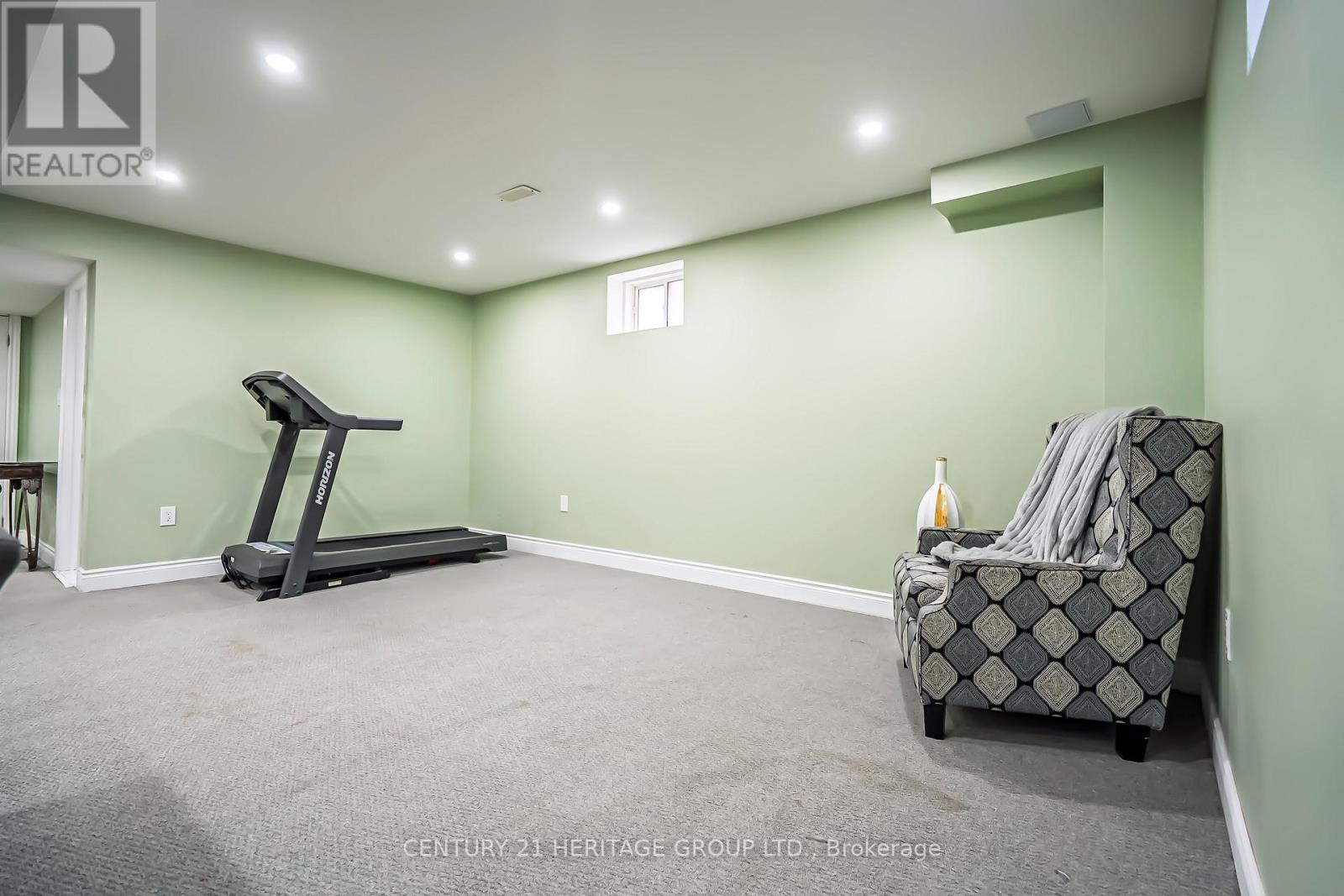 89 Sutherland Avenue, Bradford West Gwillimbury (Bradford), Ontario  L3Z 4H4 - Photo 37 - N12495922