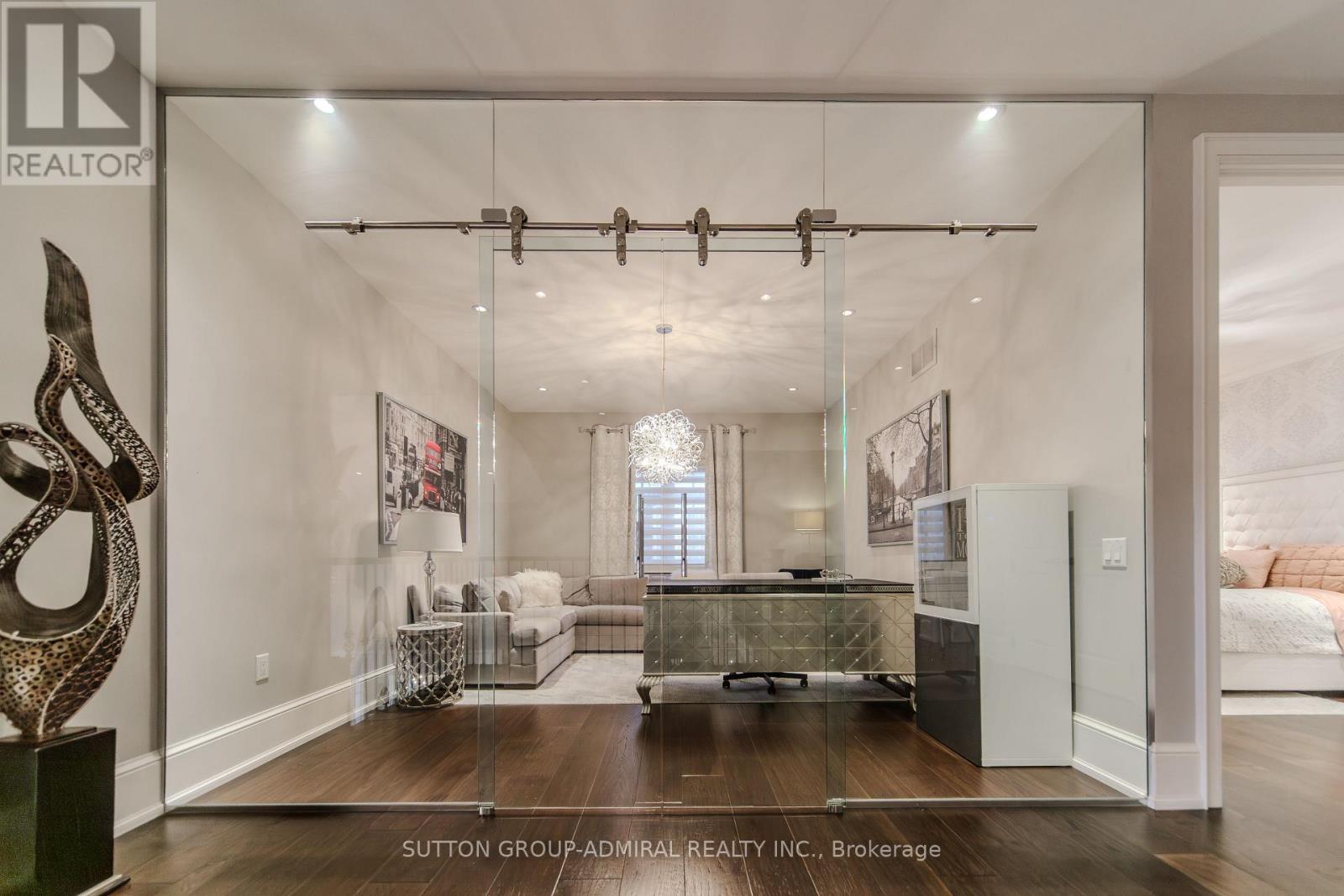 16 Bluff Trail, King, Ontario  L7B 0A2 - Photo 22 - N12495942