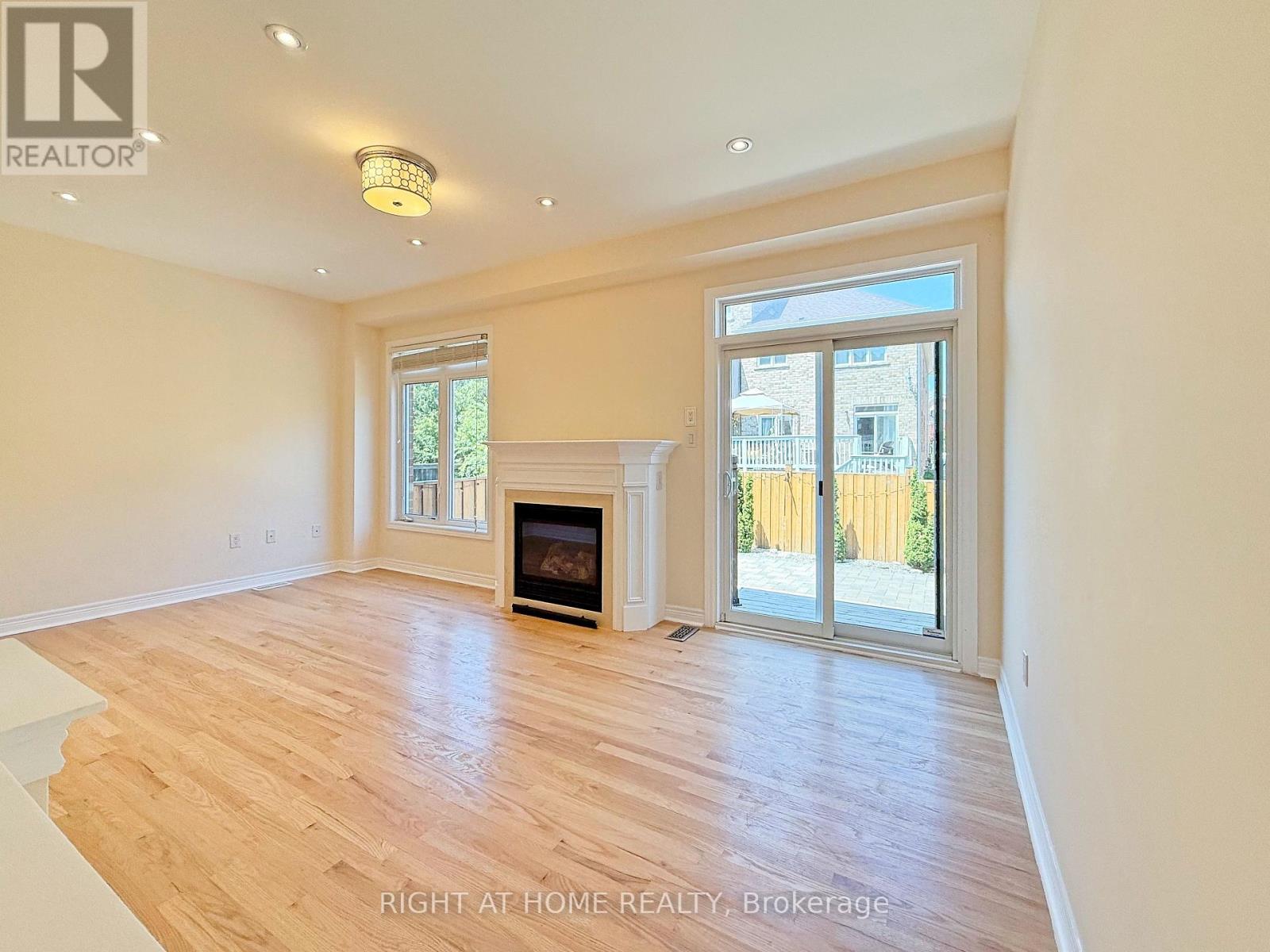 Upper - 54 George Kirby Street, Vaughan, Ontario  L6A 0K5 - Photo 2 - N12495998