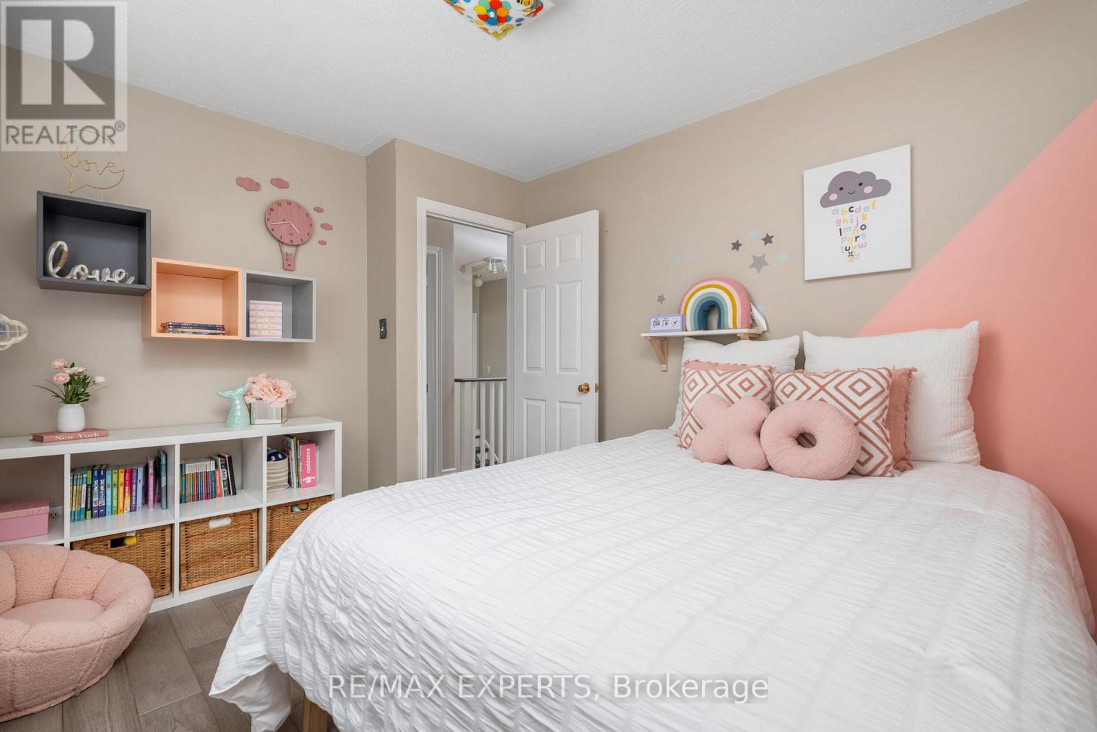 157 Primeau Drive, Aurora, Ontario  L4G 6Z6 - Photo 19 - N12496032