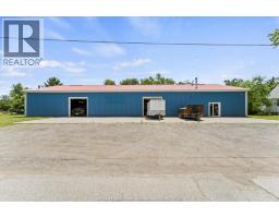 203 SINASAC STREET East, Harrow, Ontario