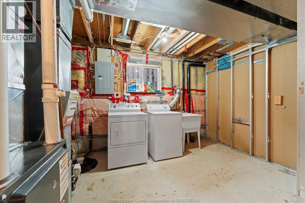 1591 Heatherglen, Tecumseh, Ontario  N8N 5B5 - Photo 19 - 25027639