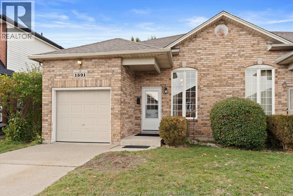 1591 Heatherglen, Tecumseh, Ontario  N8N 5B5 - Photo 2 - 25027639