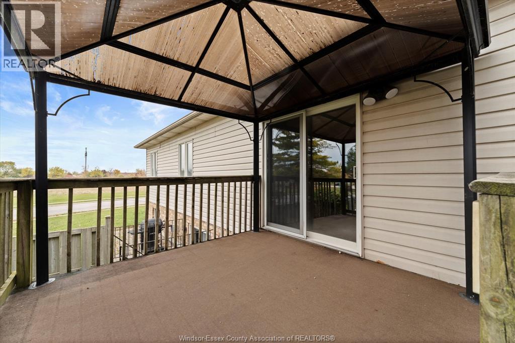 1591 Heatherglen, Tecumseh, Ontario  N8N 5B5 - Photo 30 - 25027639