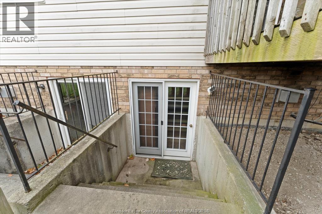 1591 Heatherglen, Tecumseh, Ontario  N8N 5B5 - Photo 31 - 25027639