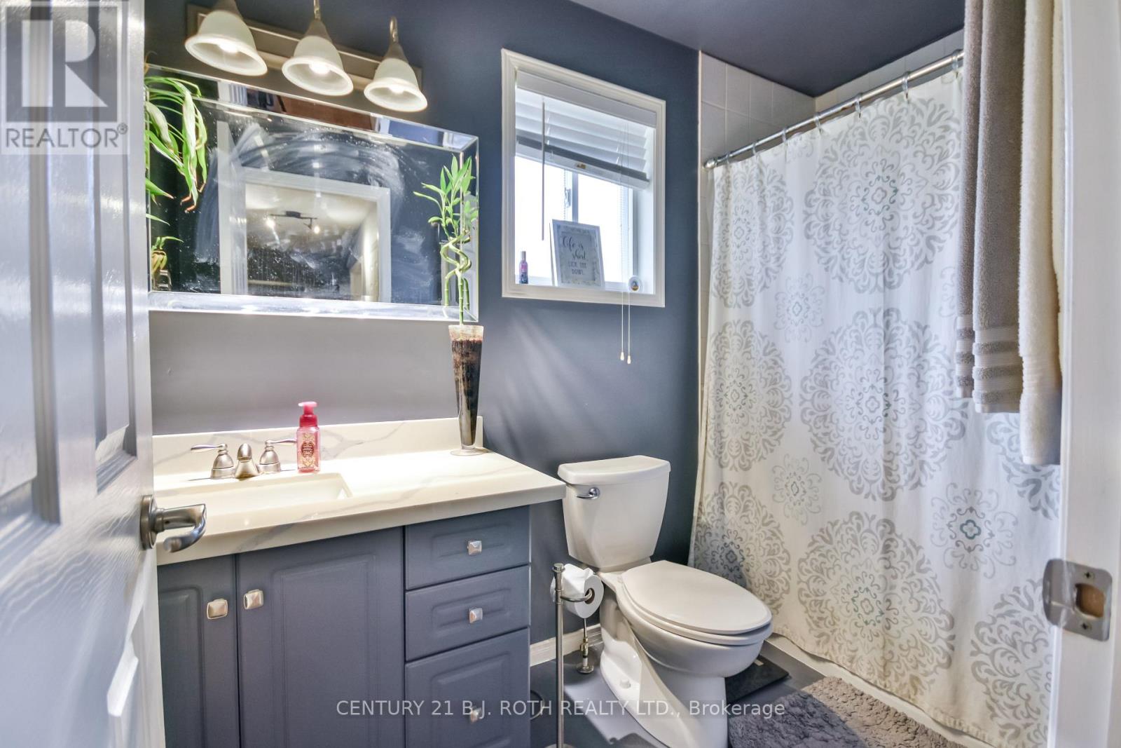 56 Monique Crescent, Barrie, Ontario  L4M 6Y4 - Photo 18 - S12495866