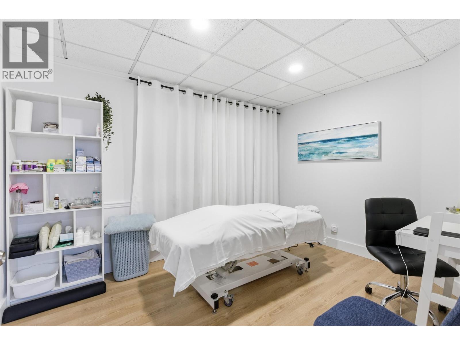 1710 Ellis Street Unit# 18/19, Kelowna, British Columbia  V1Y 2B5 - Photo 5 - 10365960