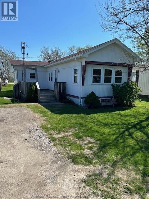 11408 County Rd 46 Unit# 13, Lakeshore, Ontario  N0P 1J0 - Photo 2 - 25010782