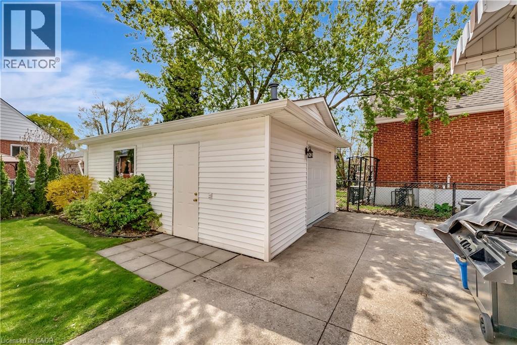 131 East 42nd Street, Hamilton, Ontario  L8T 3A2 - Photo 7 - 40777668