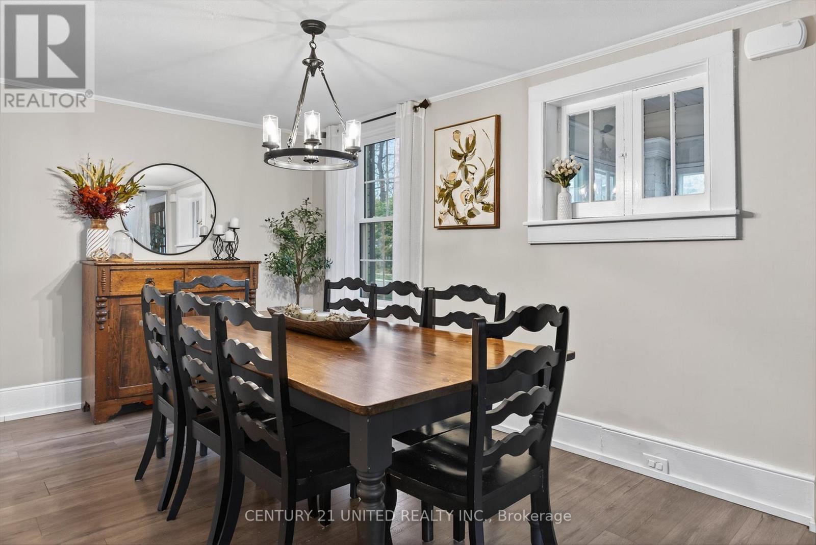 71 Bond Street W, Kawartha Lakes, Ontario K9V 3R5 - Photo 13 - X12496198