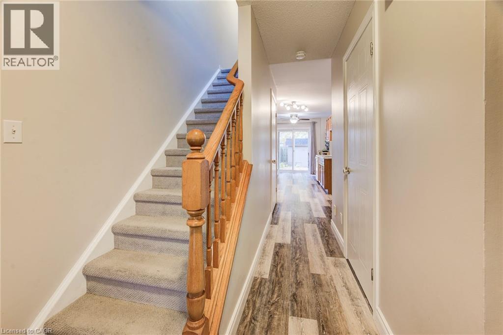 86 Hostetler Road, New Hamburg, Ontario  N3A 2E2 - Photo 4 - 40784228