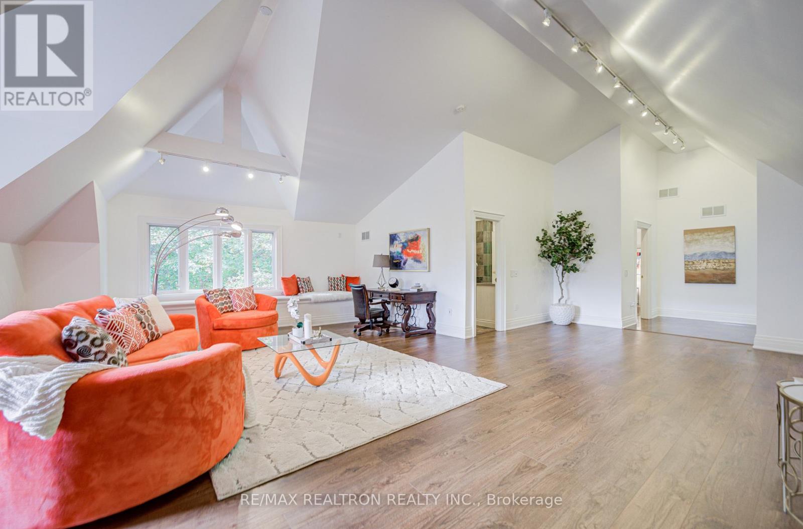 7 Legacy Court, Toronto, Ontario  M2L 2Y7 - Photo 27 - C12486955