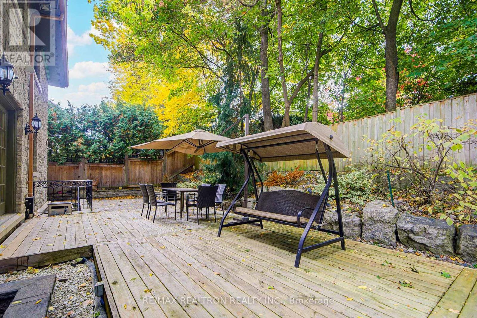 7 Legacy Court, Toronto, Ontario  M2L 2Y7 - Photo 39 - C12486955