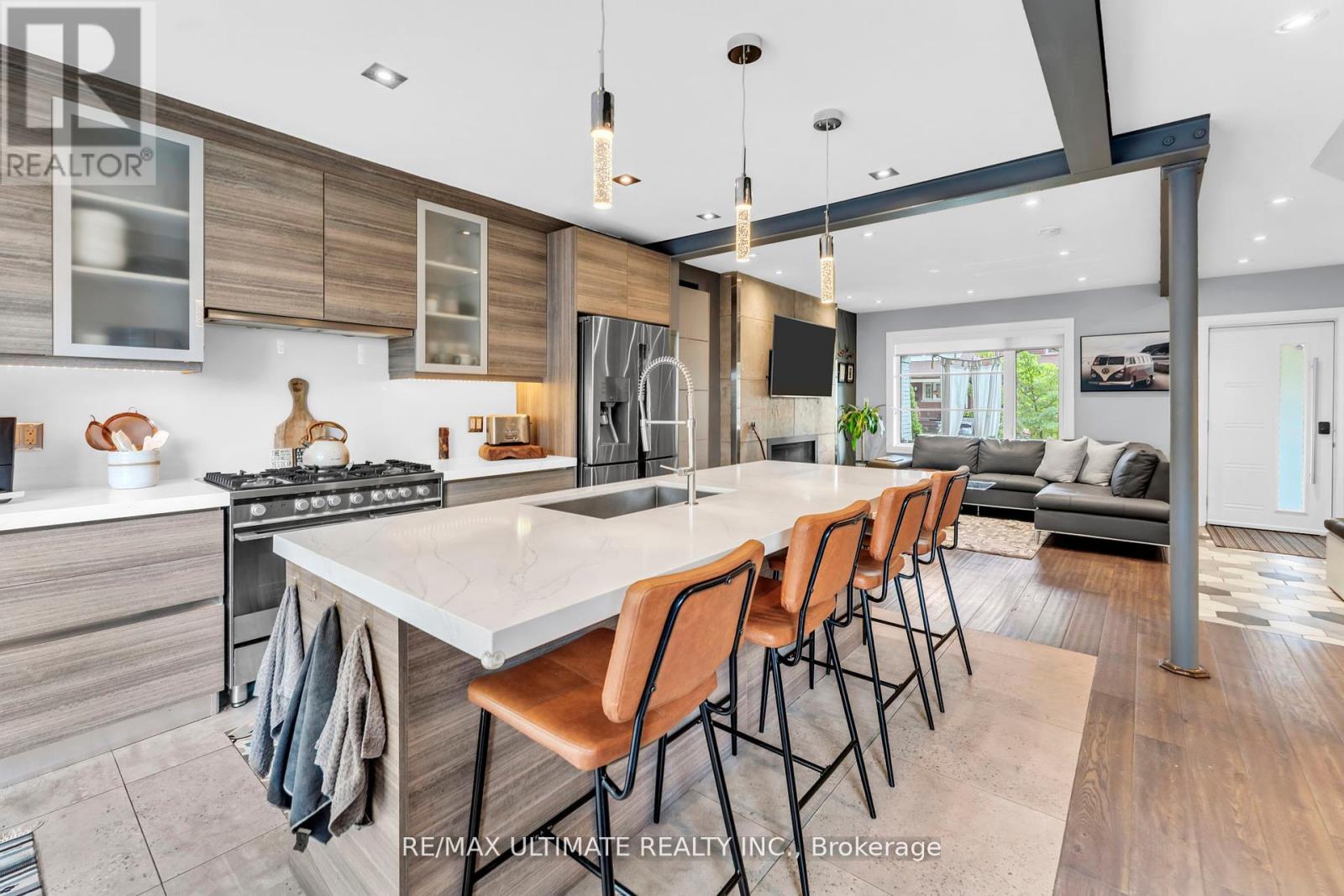 10 Oakdene Crescent, Toronto, Ontario  M4J 4H9 - Photo 13 - E12492918