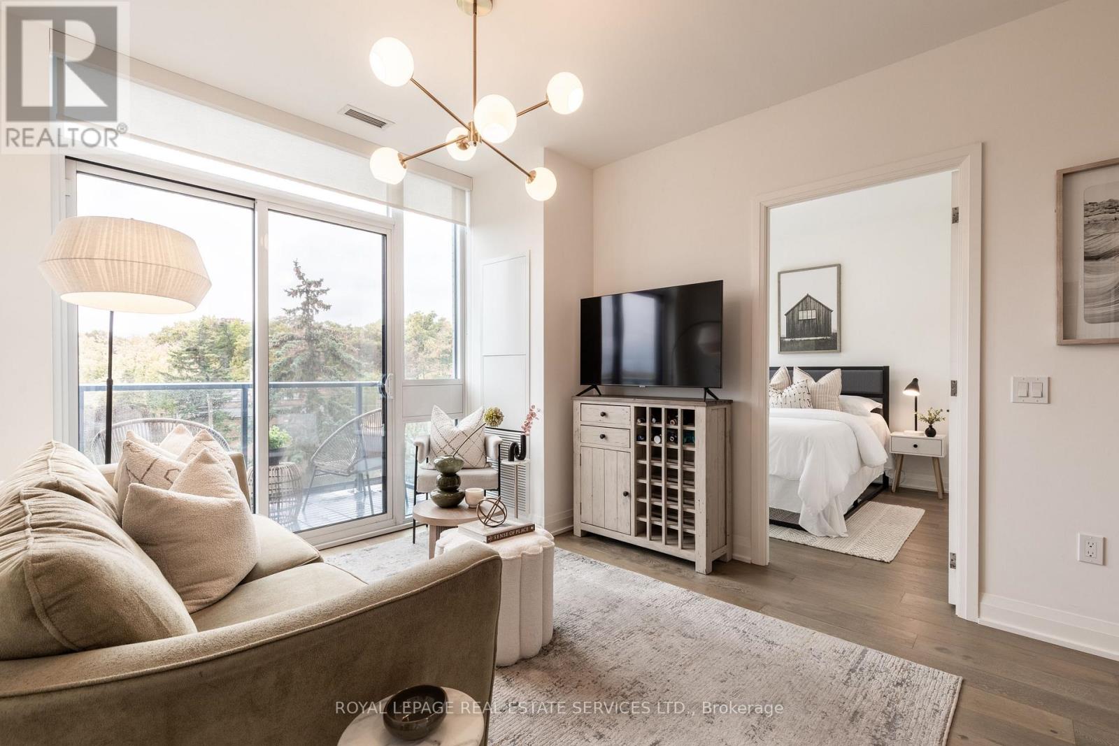 617 - 293 The Kingsway, Toronto, Ontario  M9A 0E8 - Photo 3 - W12495852