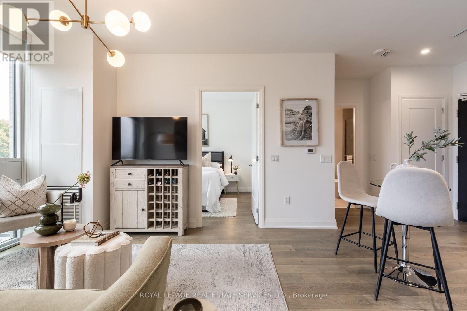 617 - 293 The Kingsway, Toronto, Ontario  M9A 0E8 - Photo 6 - W12495852