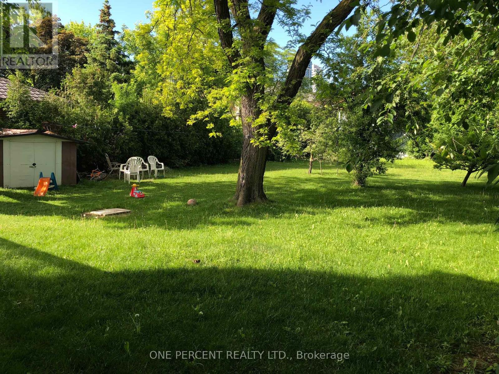 3417 Palgrave Road, Mississauga, Ontario  L5B 1V9 - Photo 12 - W12495864