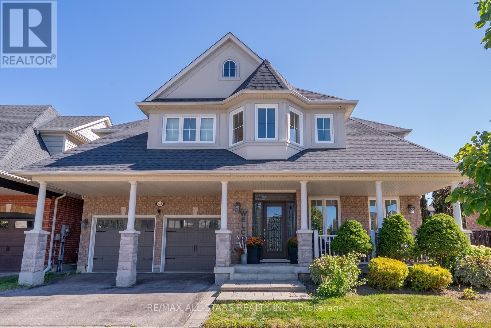 134 STEPHENSBROOK CIRCLE, Whitchurch-Stouffville, Ontario