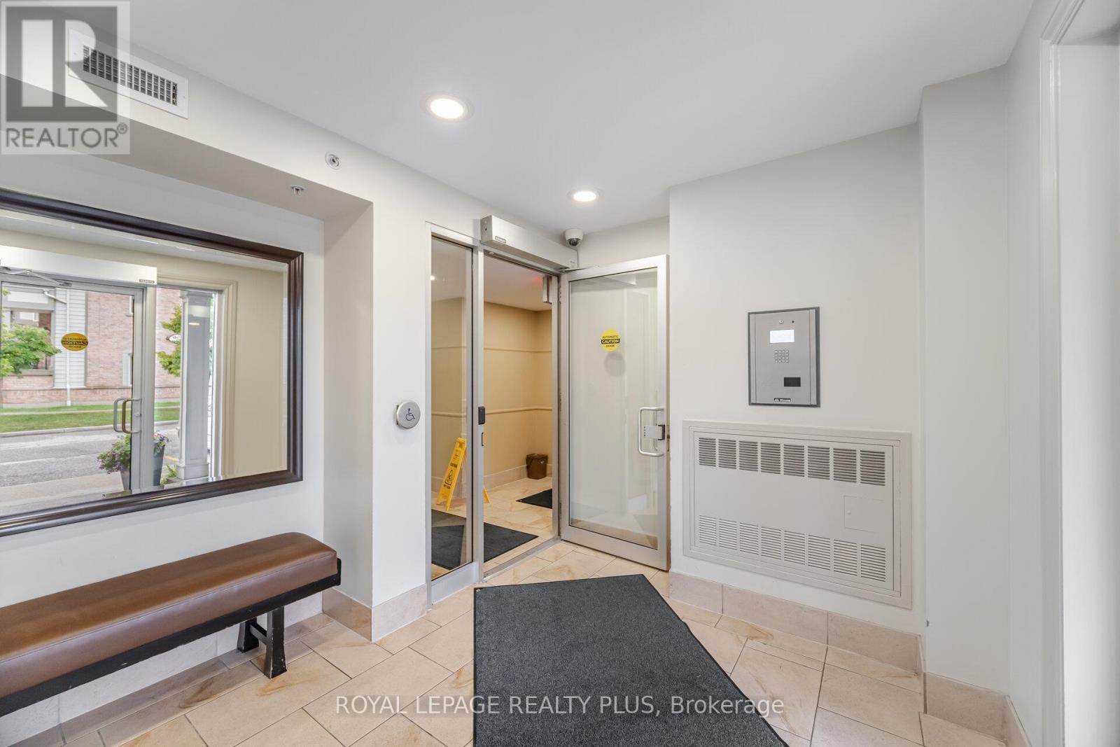 107 - 5100 Winston Churchill Boulevard, Mississauga, Ontario  L5M 0N9 - Photo 3 - W12495888