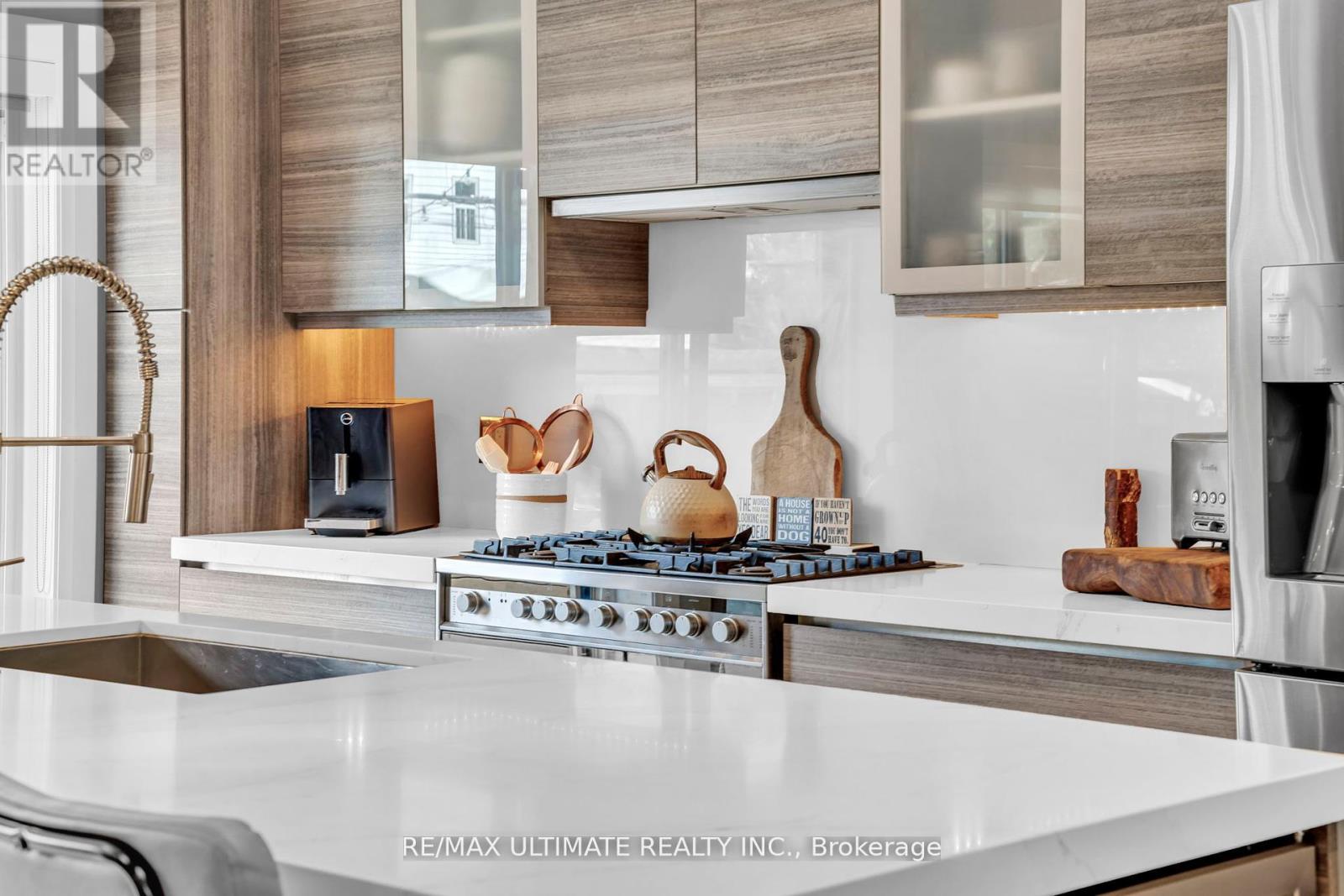 10 Oakdene Crescent, Toronto, Ontario  M4J 4H9 - Photo 16 - E12492918