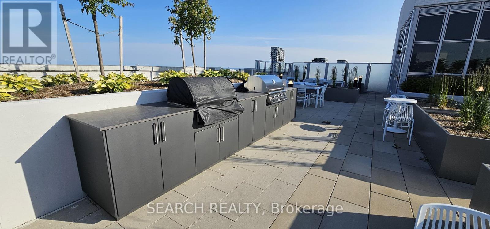 301 - 412 Silver Maple Road, Oakville, Ontario  L6H 7E3 - Photo 14 - W12495918