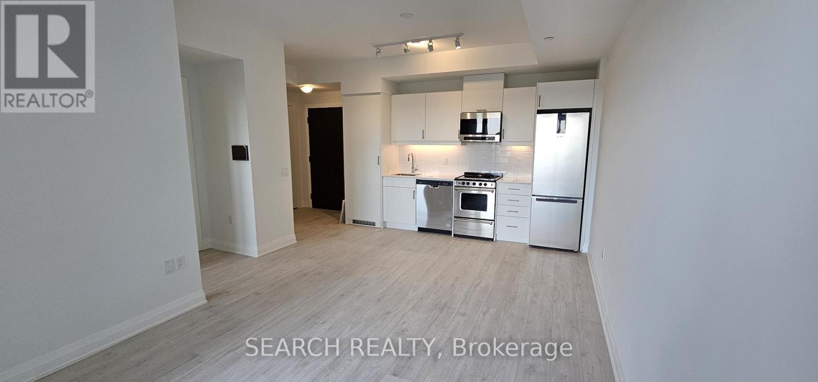 301 - 412 Silver Maple Road, Oakville, Ontario  L6H 7E3 - Photo 2 - W12495918