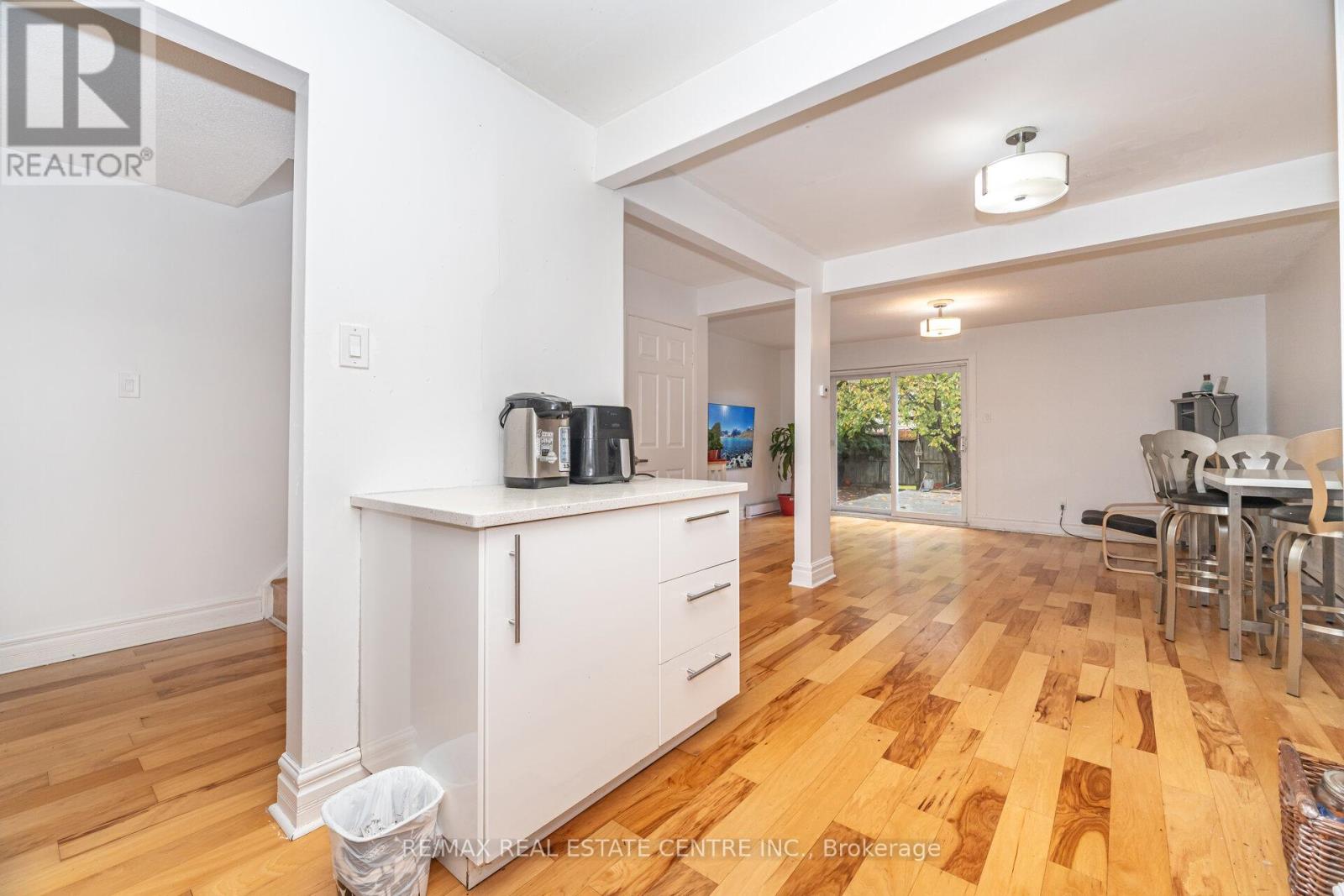 26 Haley Court, Brampton, Ontario  L6S 1N6 - Photo 15 - W12495928