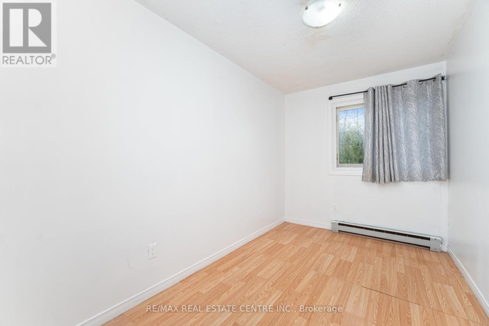 26 Haley Court, Brampton, Ontario  L6S 1N6 - Photo 22 - W12495928