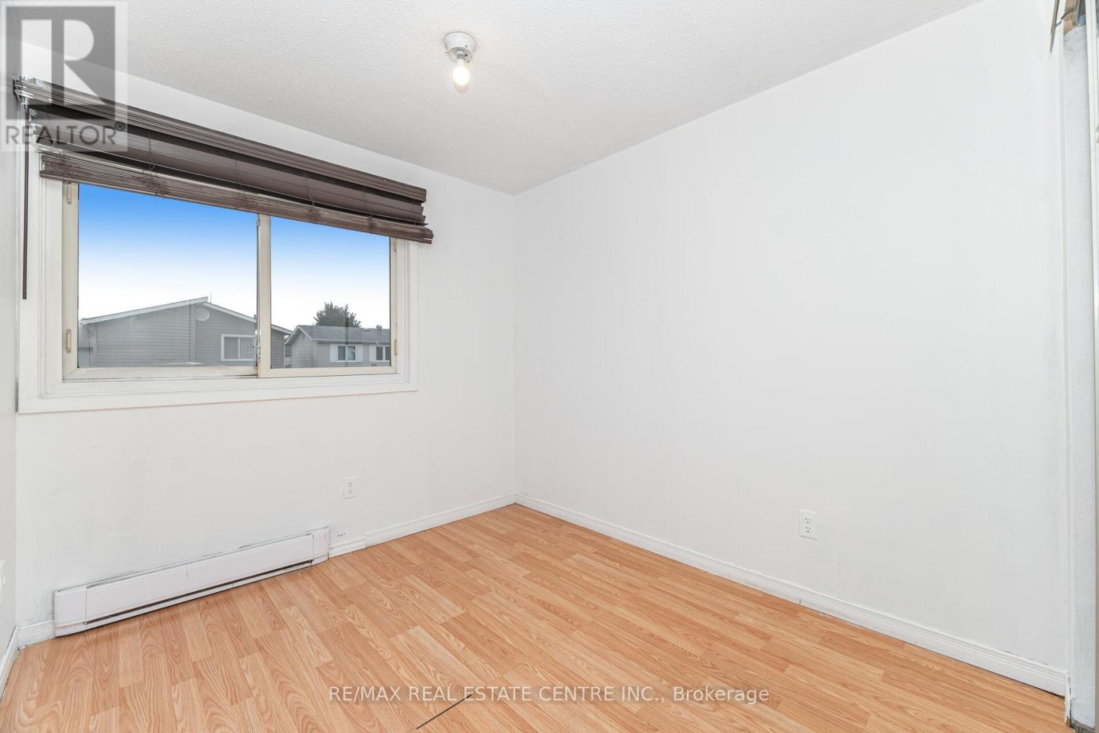 26 Haley Court, Brampton, Ontario  L6S 1N6 - Photo 23 - W12495928