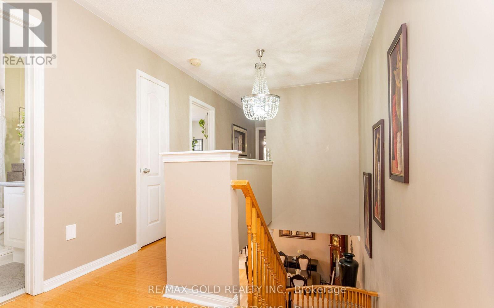 34 Jingle Crescent, Brampton, Ontario  L6S 0B2 - Photo 19 - W12495948