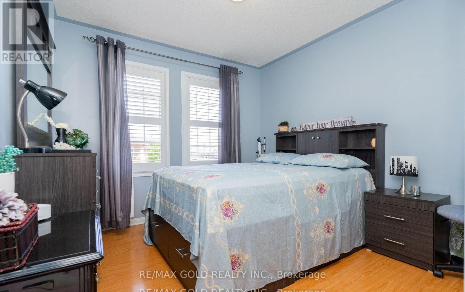 34 Jingle Crescent, Brampton, Ontario  L6S 0B2 - Photo 23 - W12495948