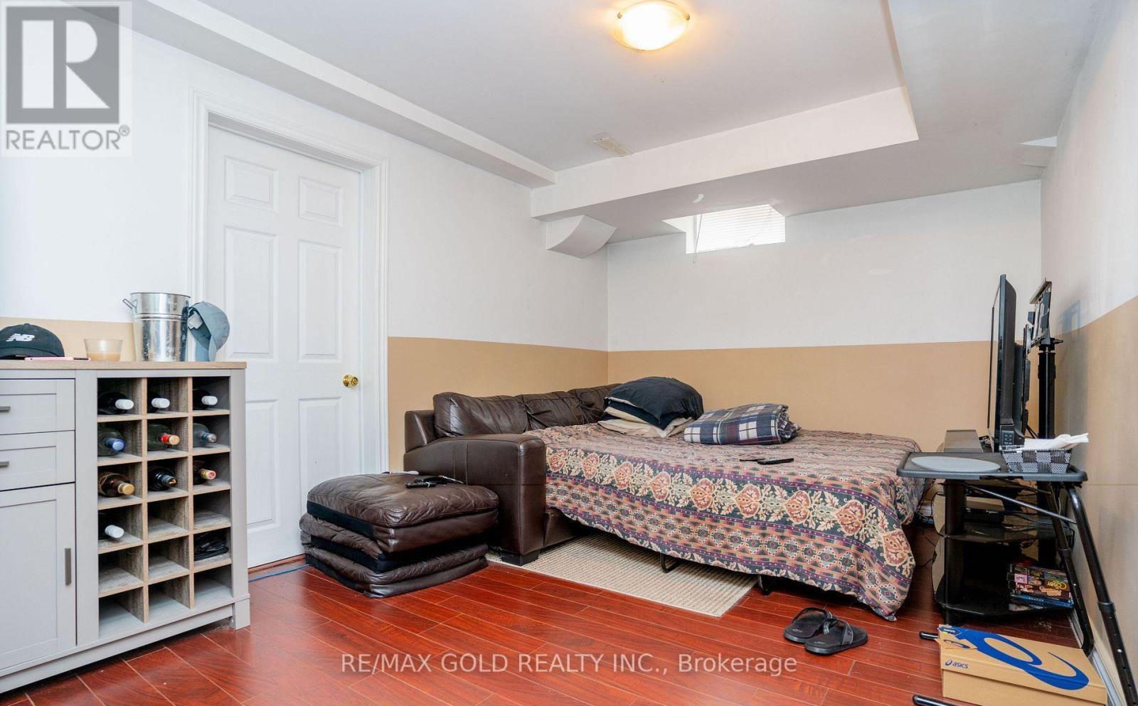 34 Jingle Crescent, Brampton, Ontario  L6S 0B2 - Photo 29 - W12495948