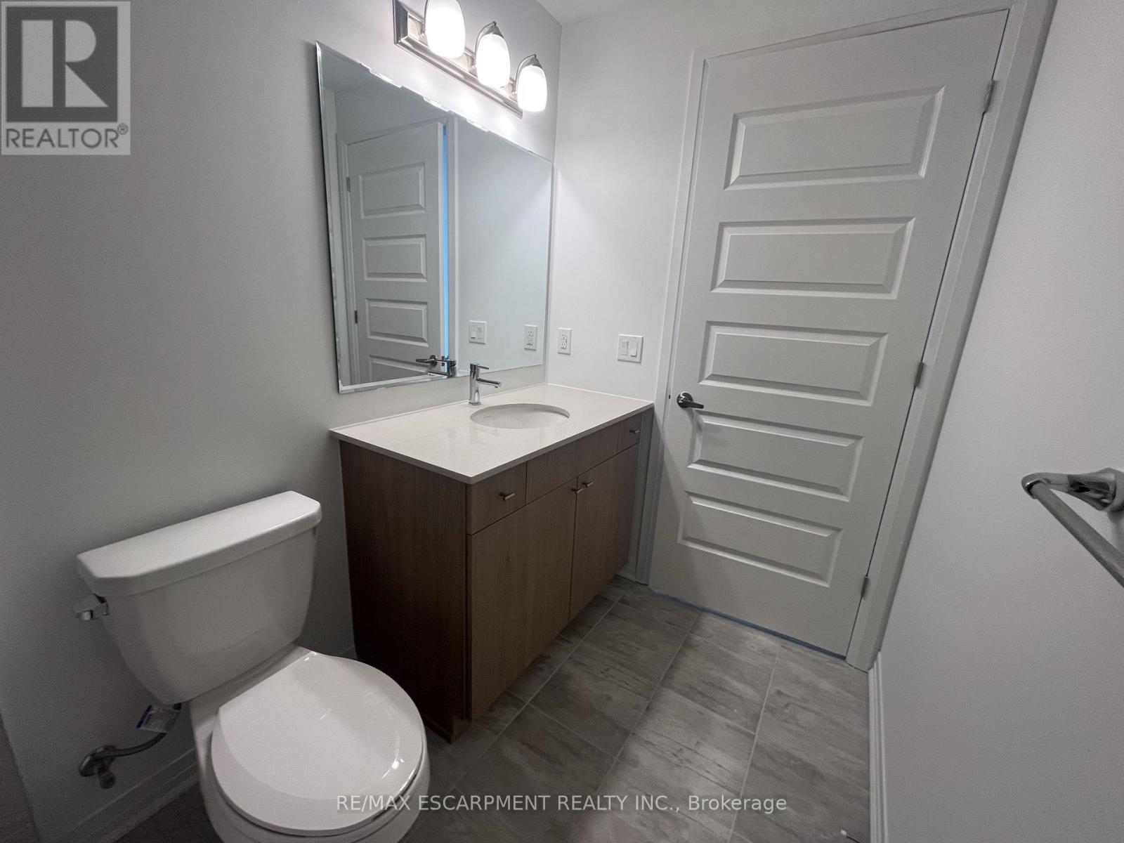 222 - 490 Gordon Krantz Avenue, Milton, Ontario  L9T 2X5 - Photo 21 - W12496068