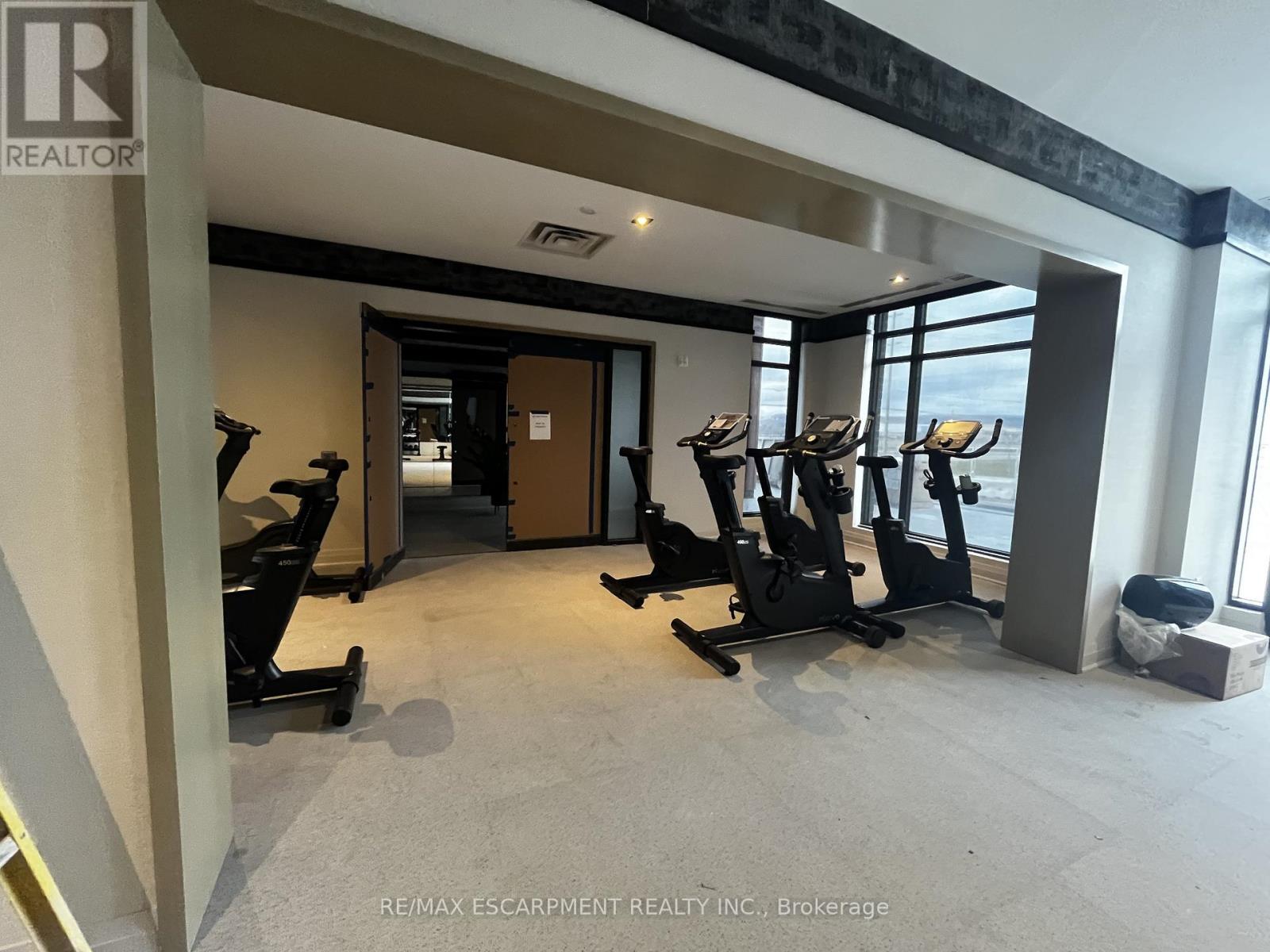 222 - 490 Gordon Krantz Avenue, Milton, Ontario  L9T 2X5 - Photo 34 - W12496068