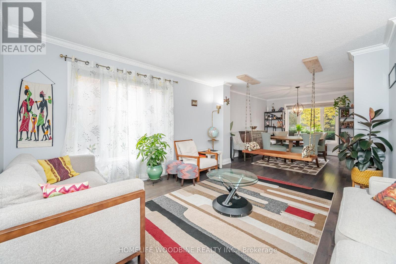 2546 Burnford Trail N, Mississauga, Ontario  L5M 5E3 - Photo 5 - W12496072