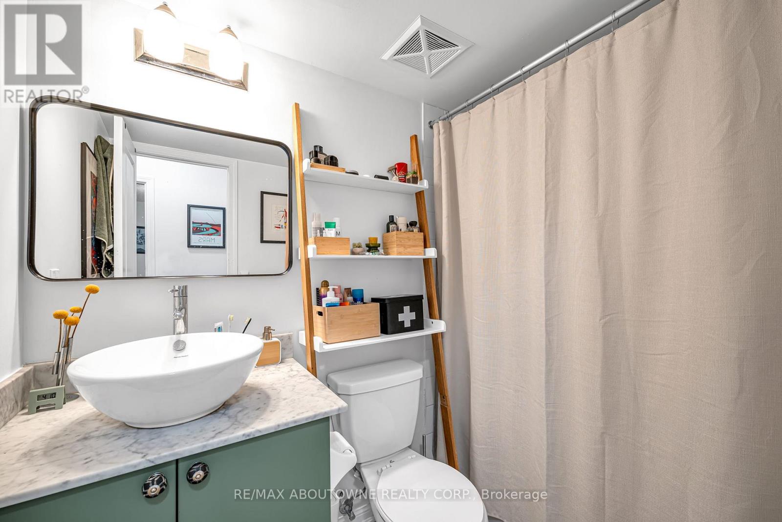 144 - 12 Foundry Avenue, Toronto, Ontario  M6H 0A7 - Photo 27 - W12496092