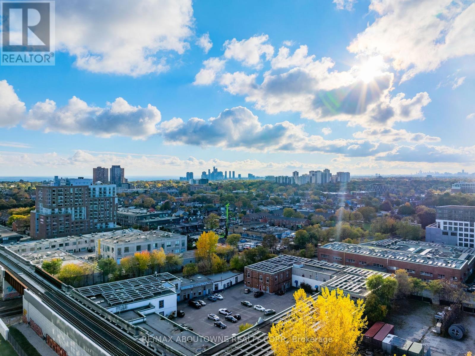 144 - 12 Foundry Avenue, Toronto, Ontario  M6H 0A7 - Photo 39 - W12496092