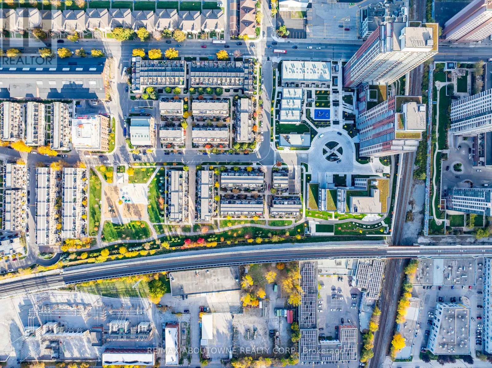 144 - 12 Foundry Avenue, Toronto, Ontario  M6H 0A7 - Photo 42 - W12496092