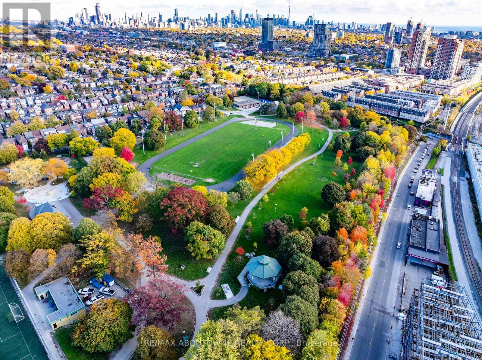 144 - 12 Foundry Avenue, Toronto, Ontario  M6H 0A7 - Photo 47 - W12496092