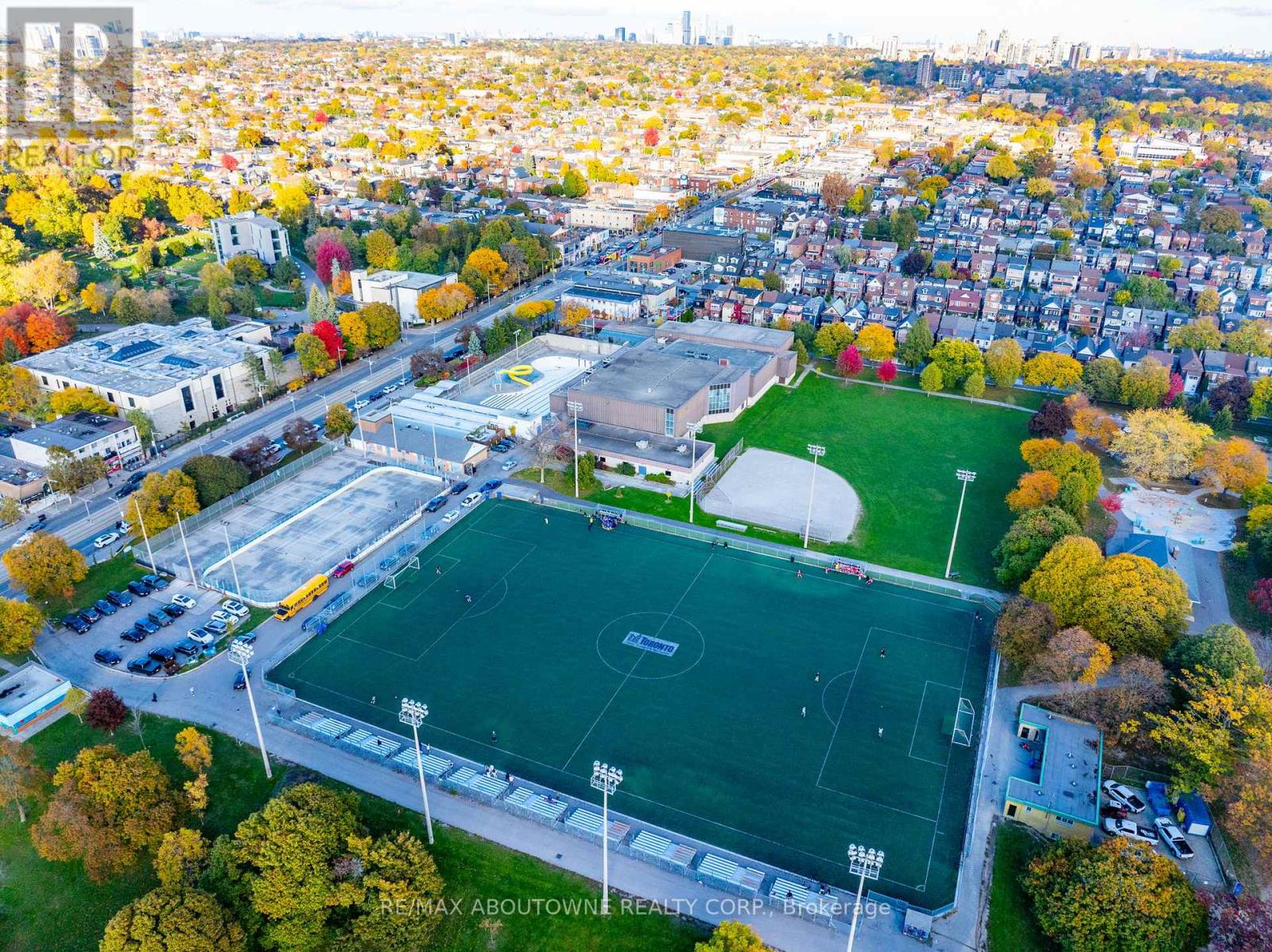 144 - 12 Foundry Avenue, Toronto, Ontario  M6H 0A7 - Photo 48 - W12496092